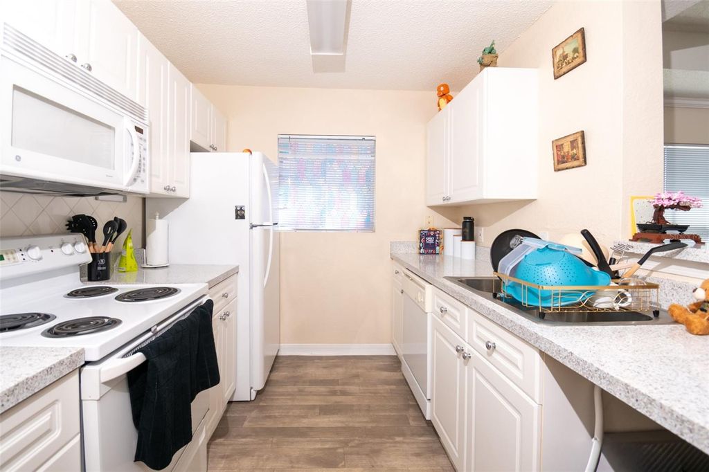 Photo of 18001 Richmond Place Drive #1137, Tampa, FL 33647 (MLS # C7516539)