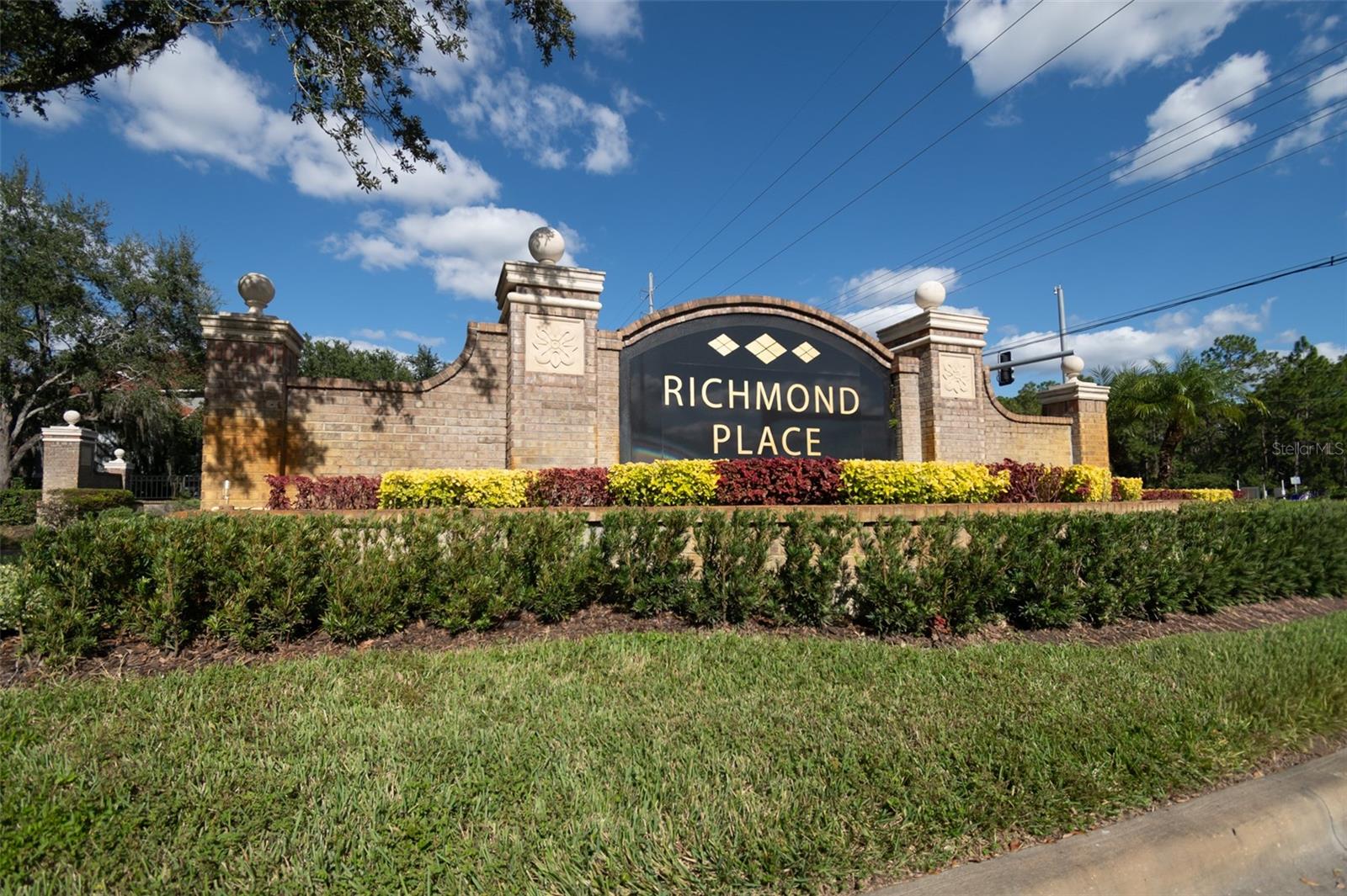 THE ENCLAVE AT RICHMOND PLACE - Residential