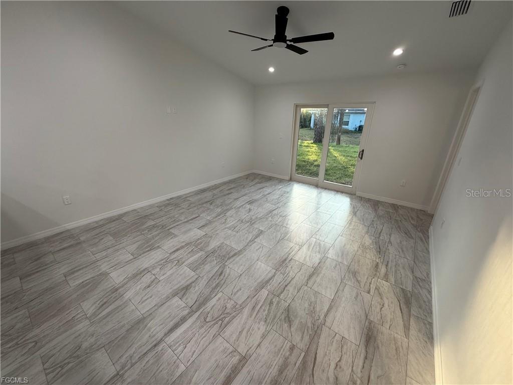 HRBR HEIGHTS - Residential Income