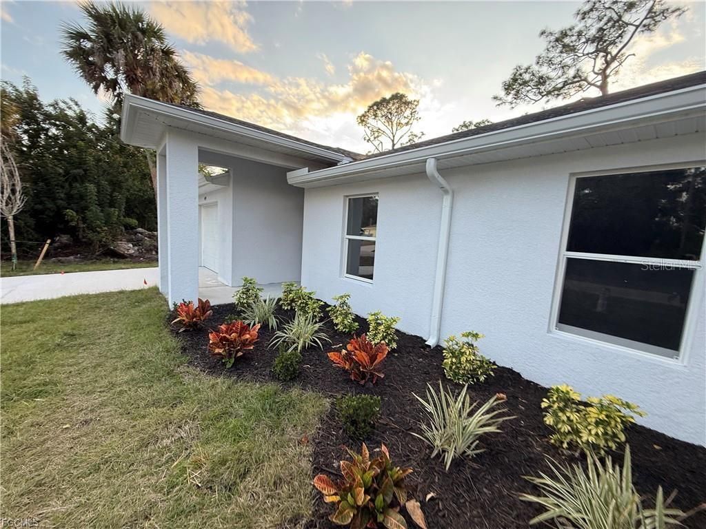 Photo of 27079 Washington Street, Punta Gorda, FL 33983 (MLS # C7523581)