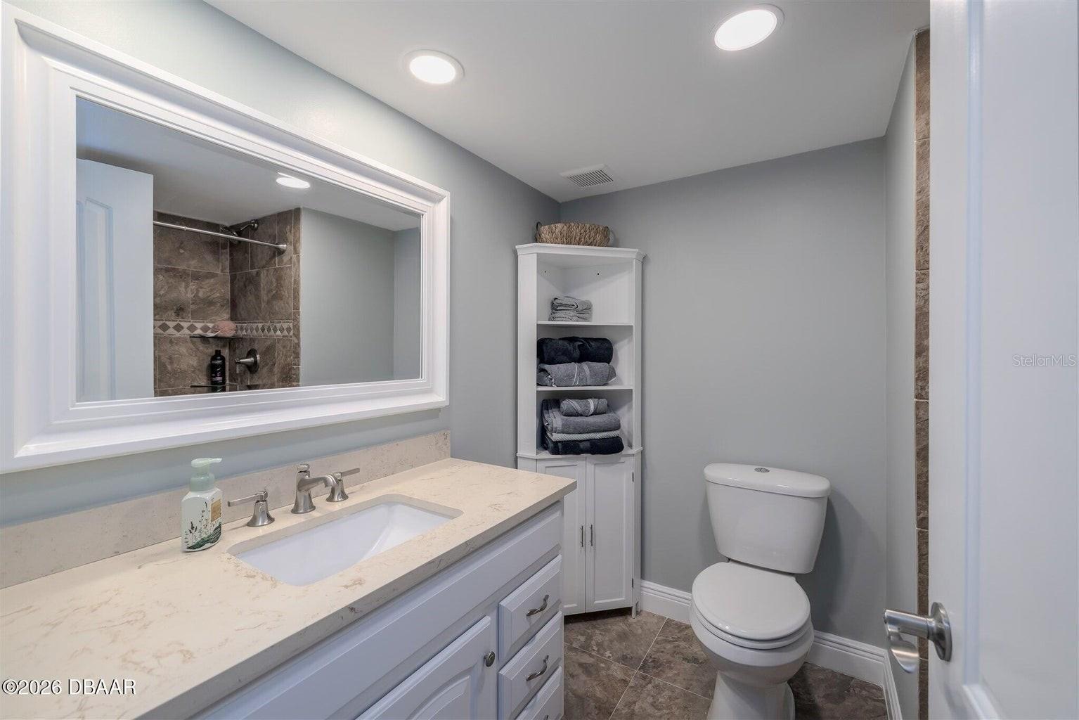 HORIZONS CONDO - Residential