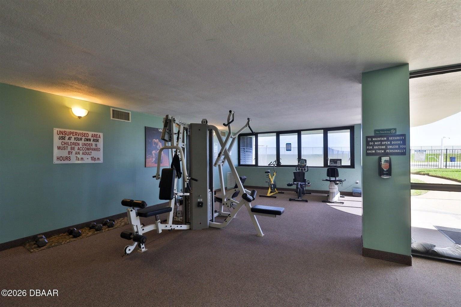 HORIZONS CONDO - Residential