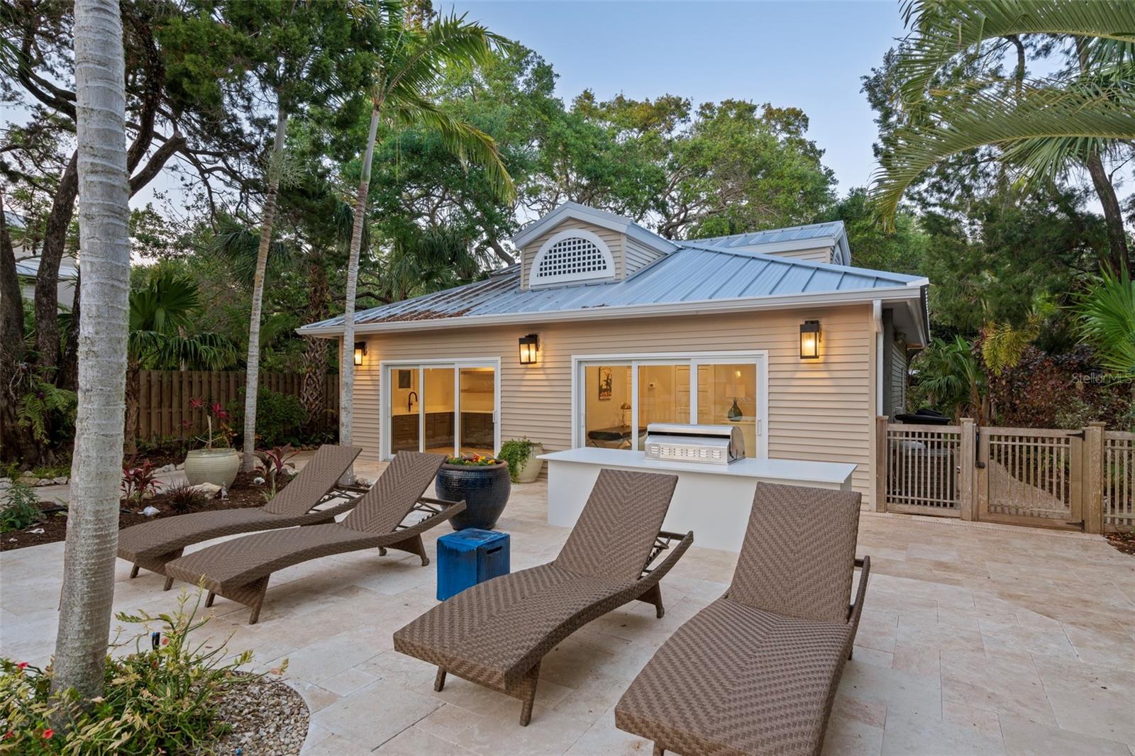 WHITE BEACH FRUIT CO PROP - Residential