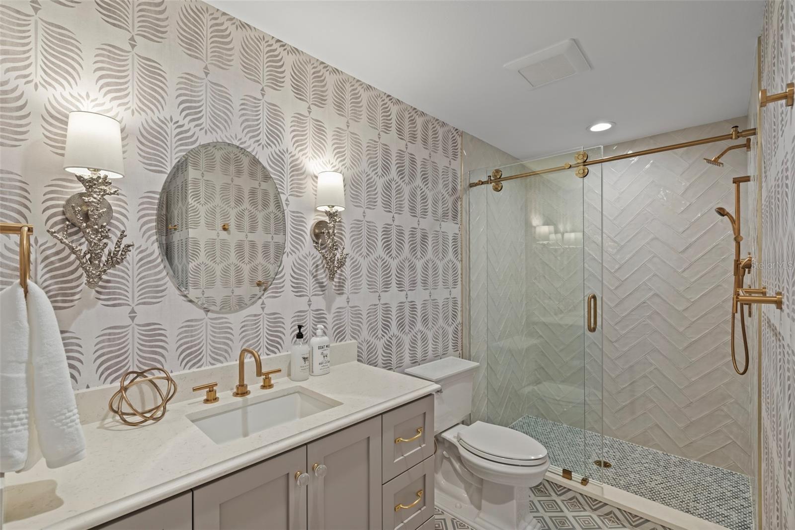 WHITE BEACH FRUIT CO PROP - Residential