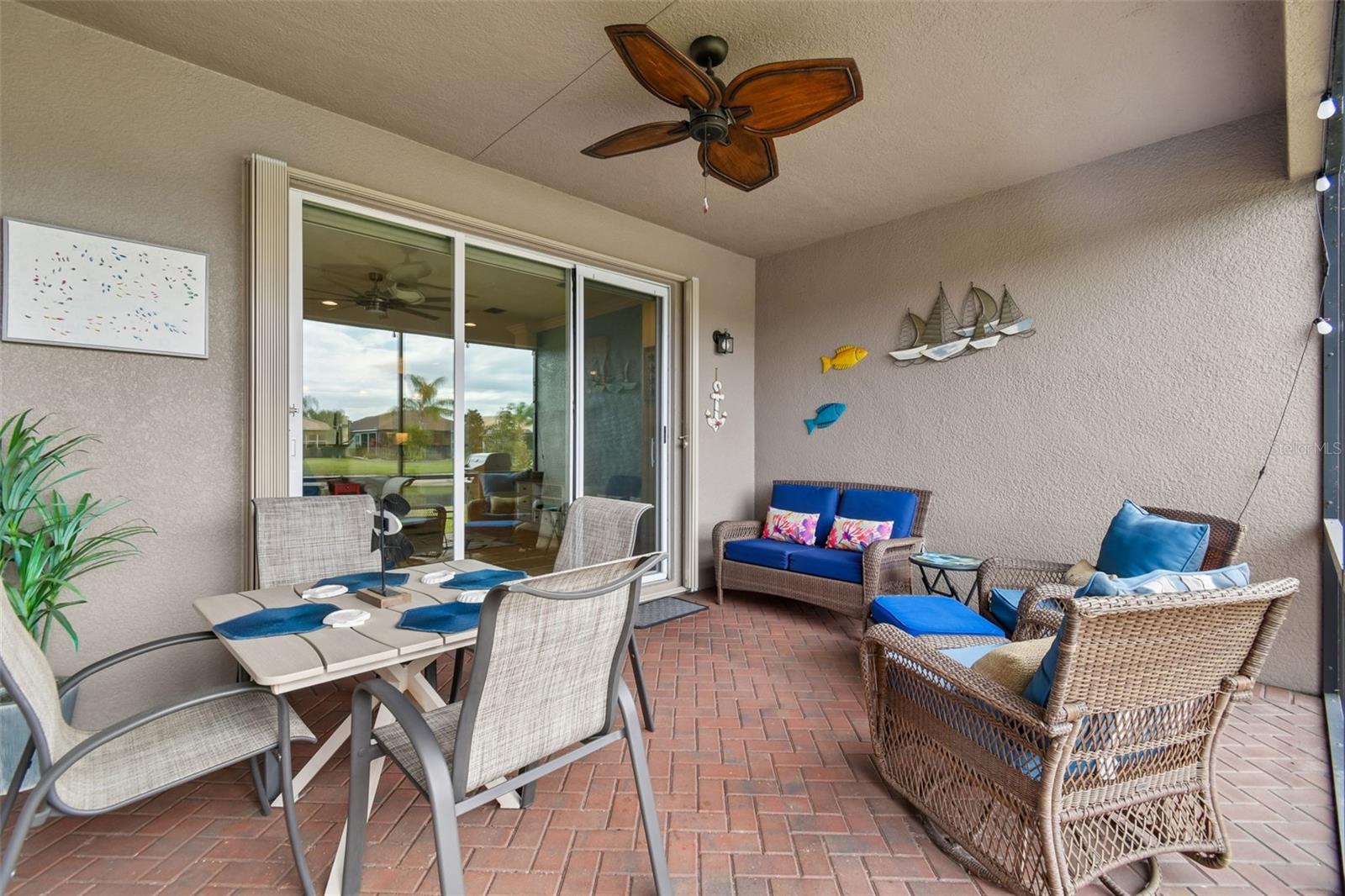 VALENCIA LAKES TR N - Residential