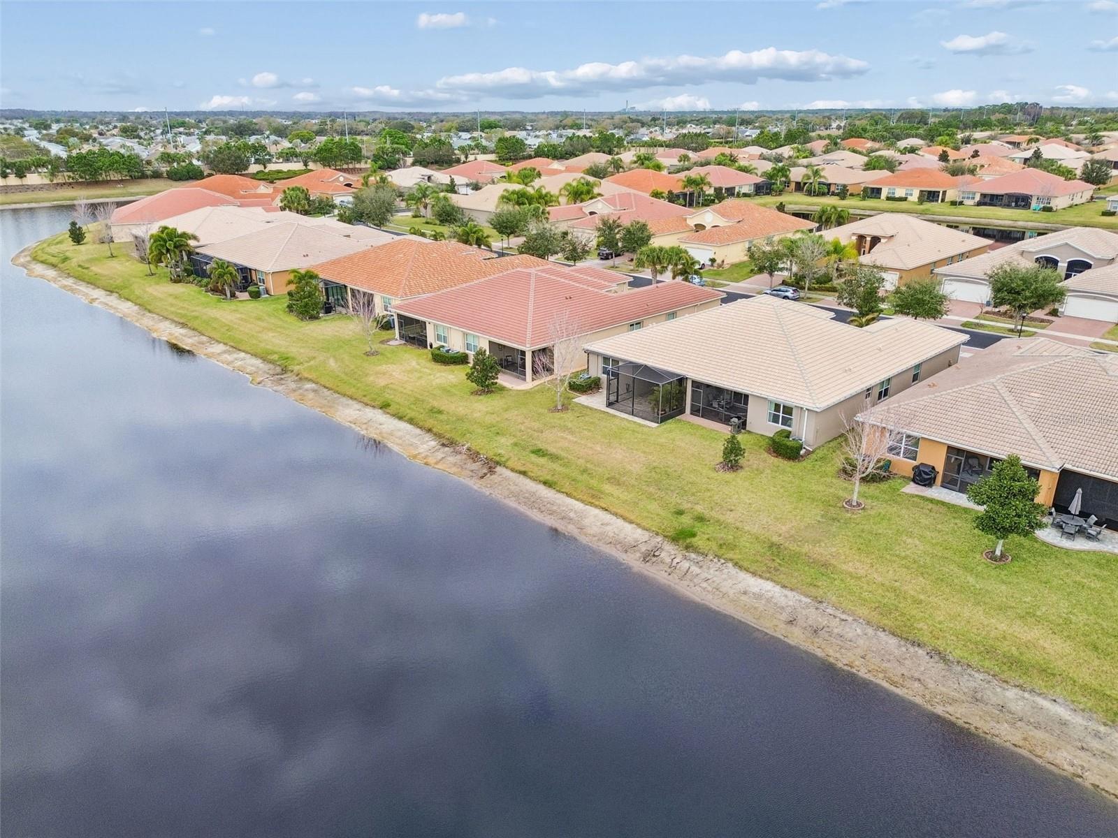 VALENCIA LAKES TR N - Residential