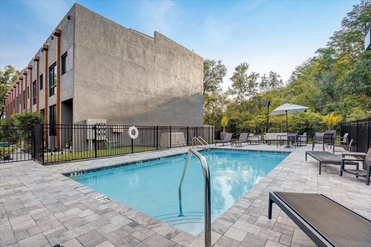 CARROLLWOOD CROSSINGS 2 - Residential