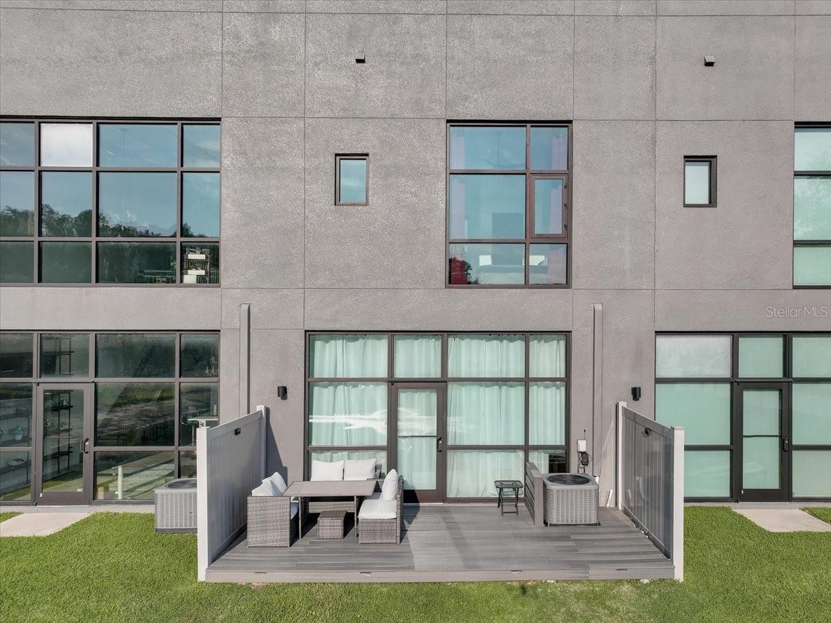 CARROLLWOOD CROSSINGS 2 - Residential