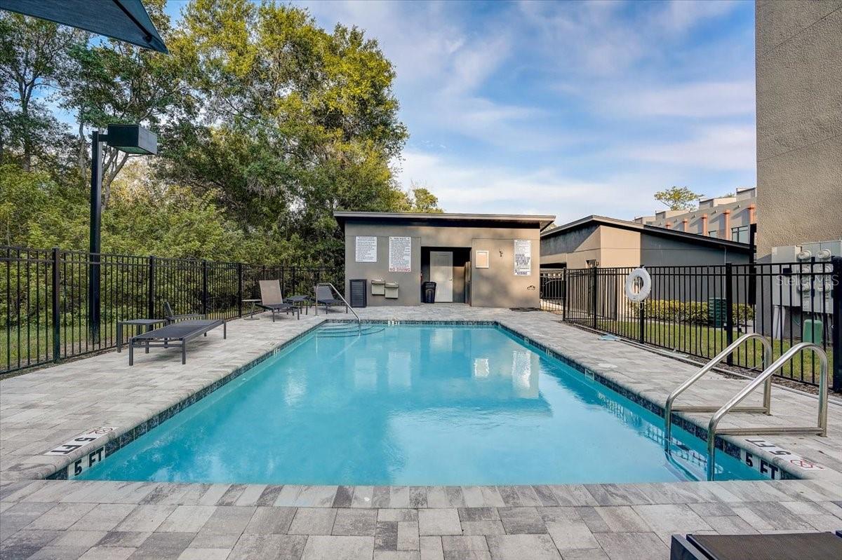 CARROLLWOOD CROSSINGS 2 - Residential