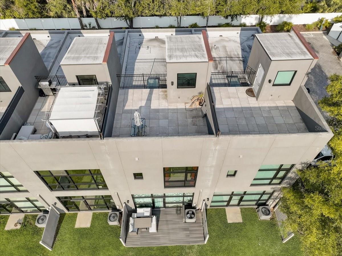 CARROLLWOOD CROSSINGS 2 - Residential