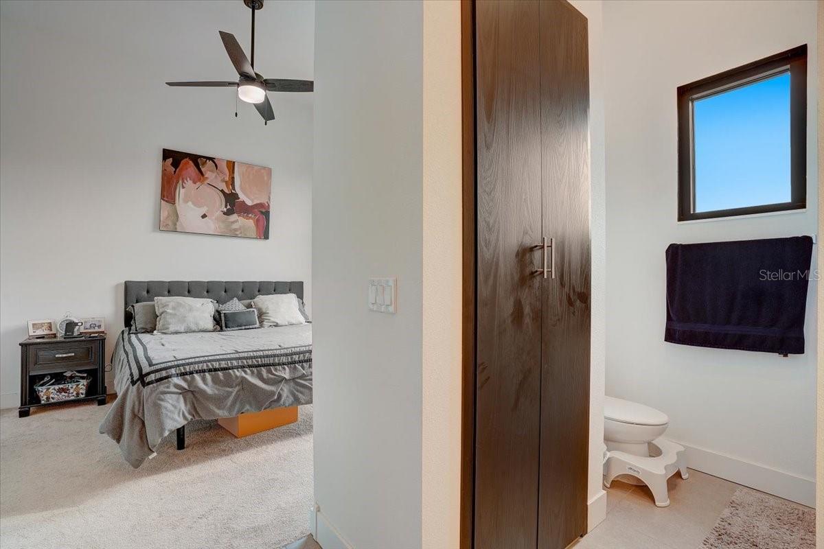 CARROLLWOOD CROSSINGS 2 - Residential