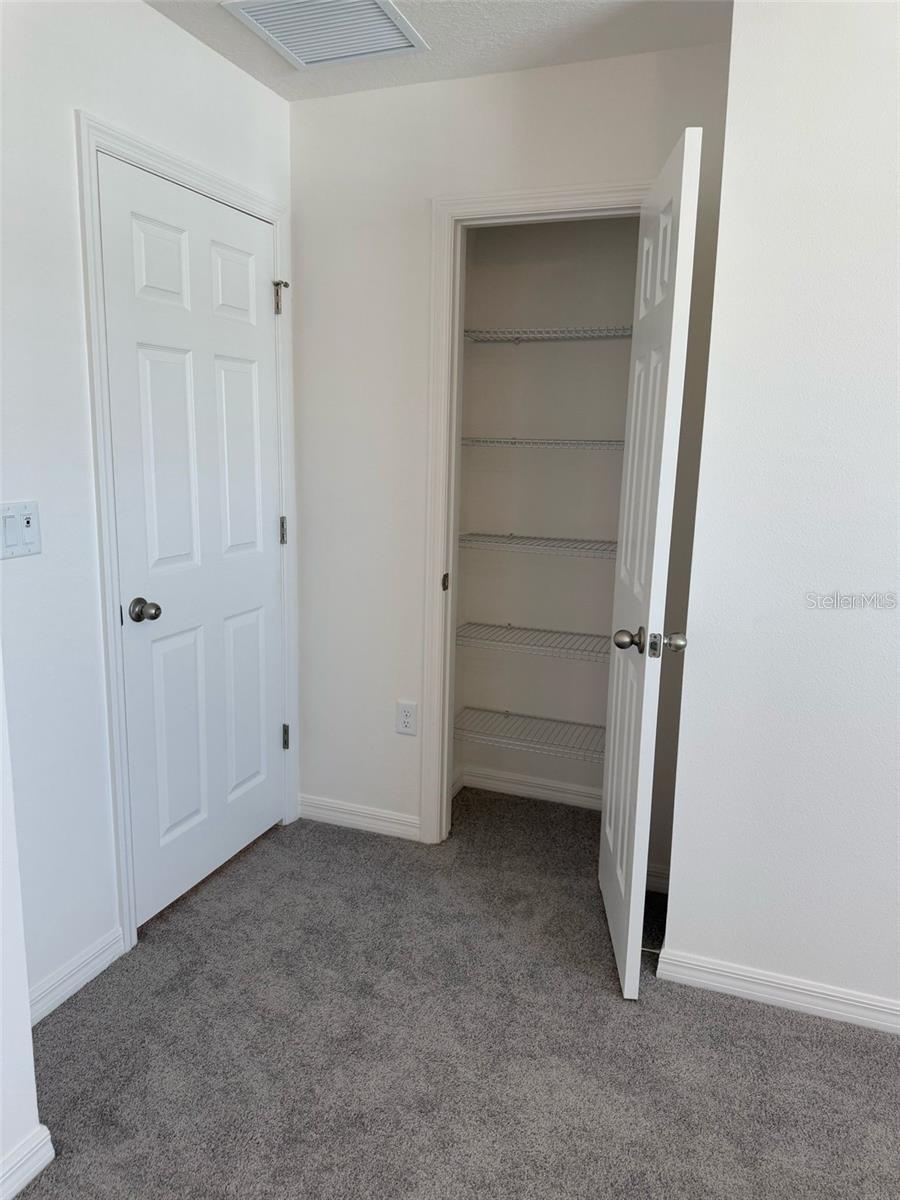 LEGACY LNDGS - Residential Lease