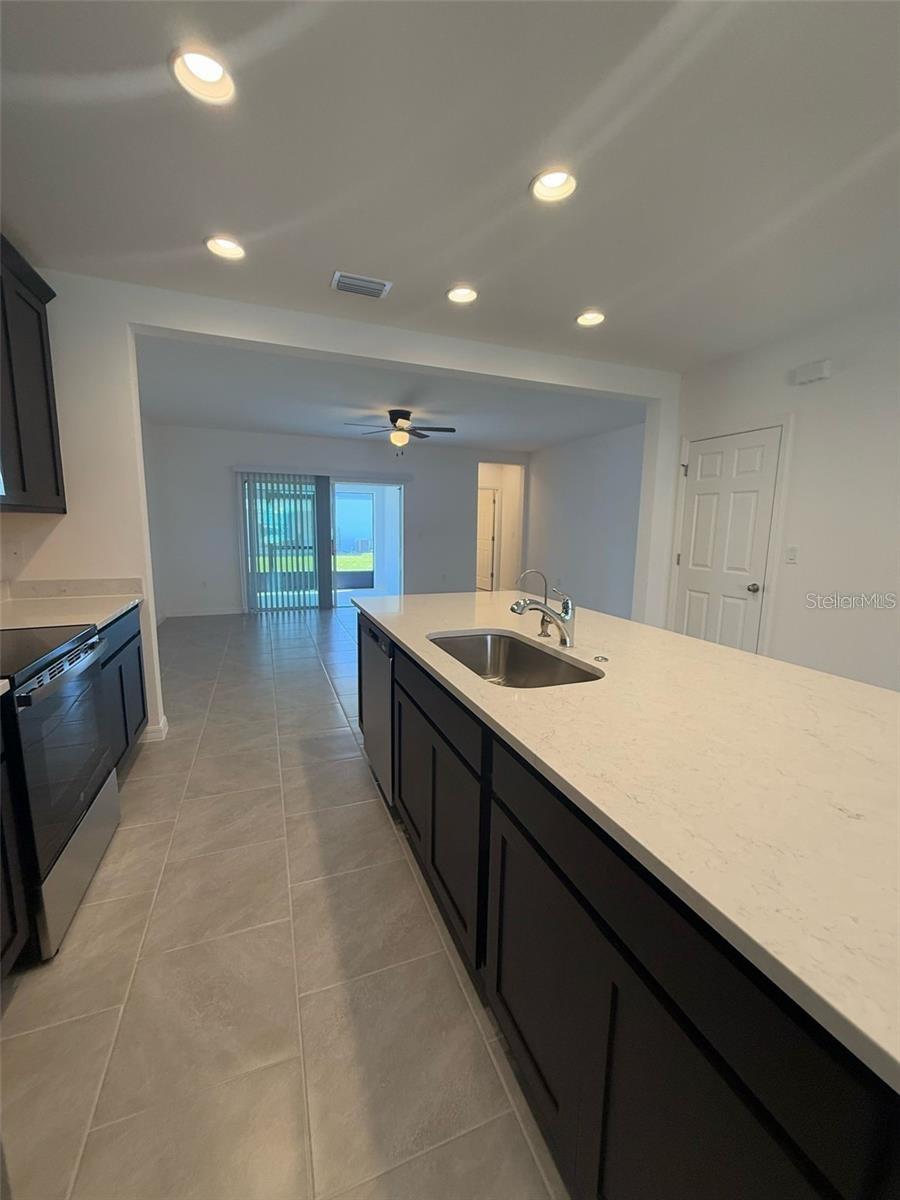 LEGACY LNDGS - Residential Lease