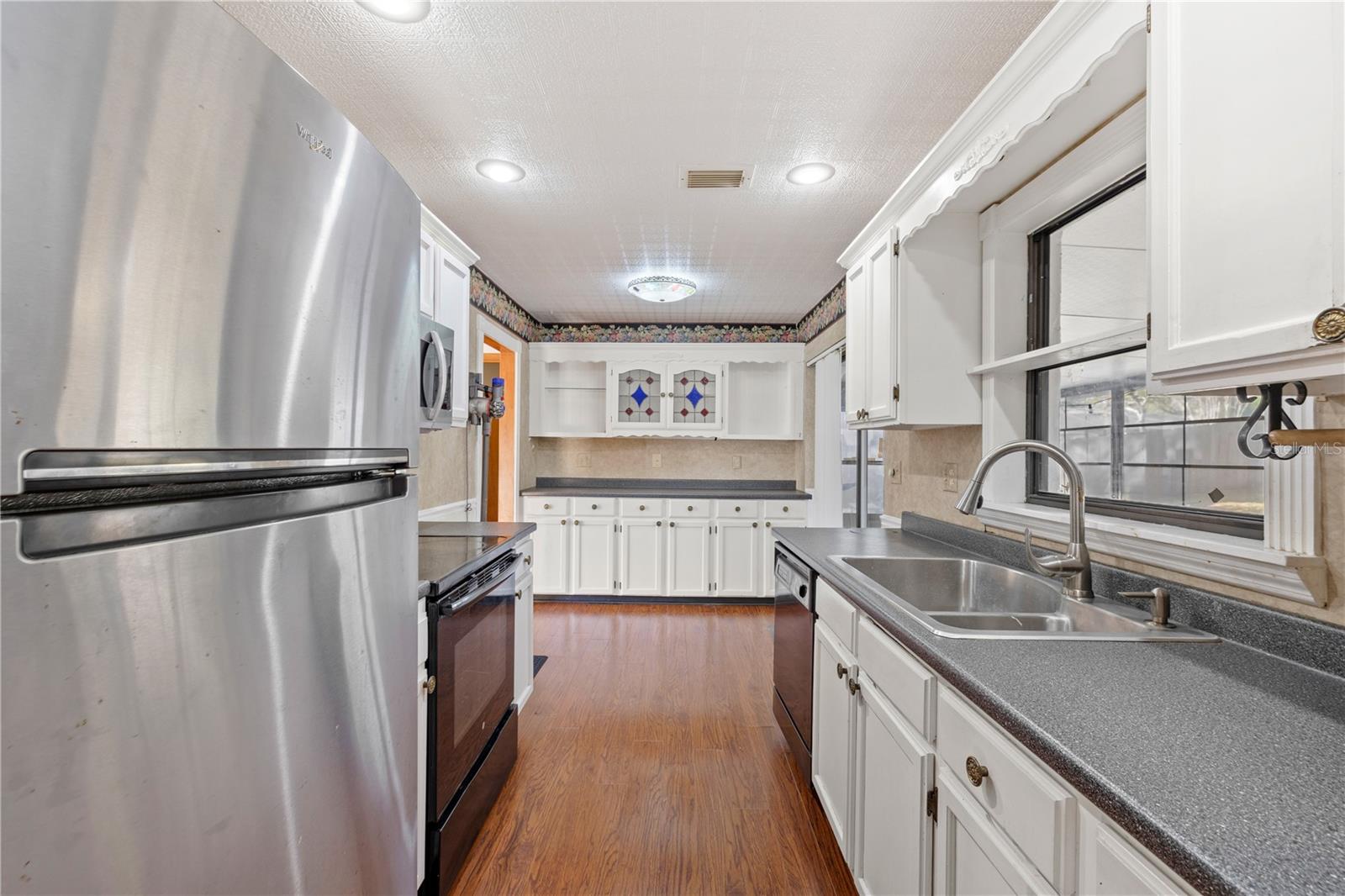 WINDSONG ESTATES - Residential