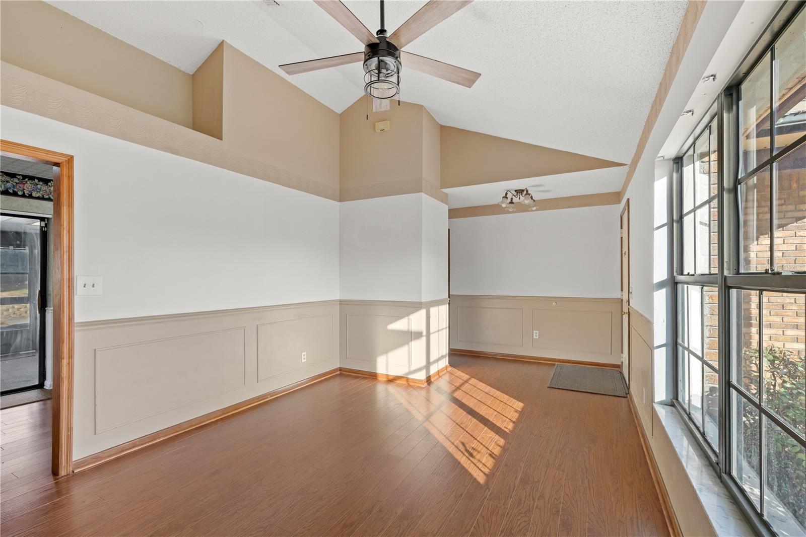 WINDSONG ESTATES - Residential