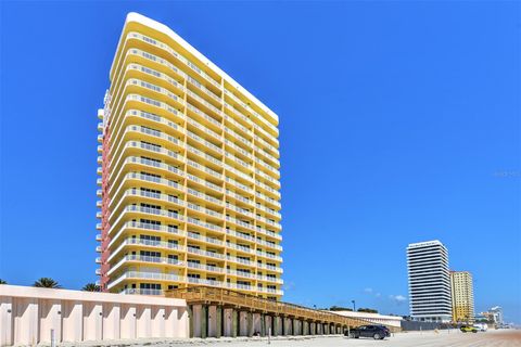 Condominium in DAYTONA BEACH FL 1900 ATLANTIC AVENUE 44.jpg