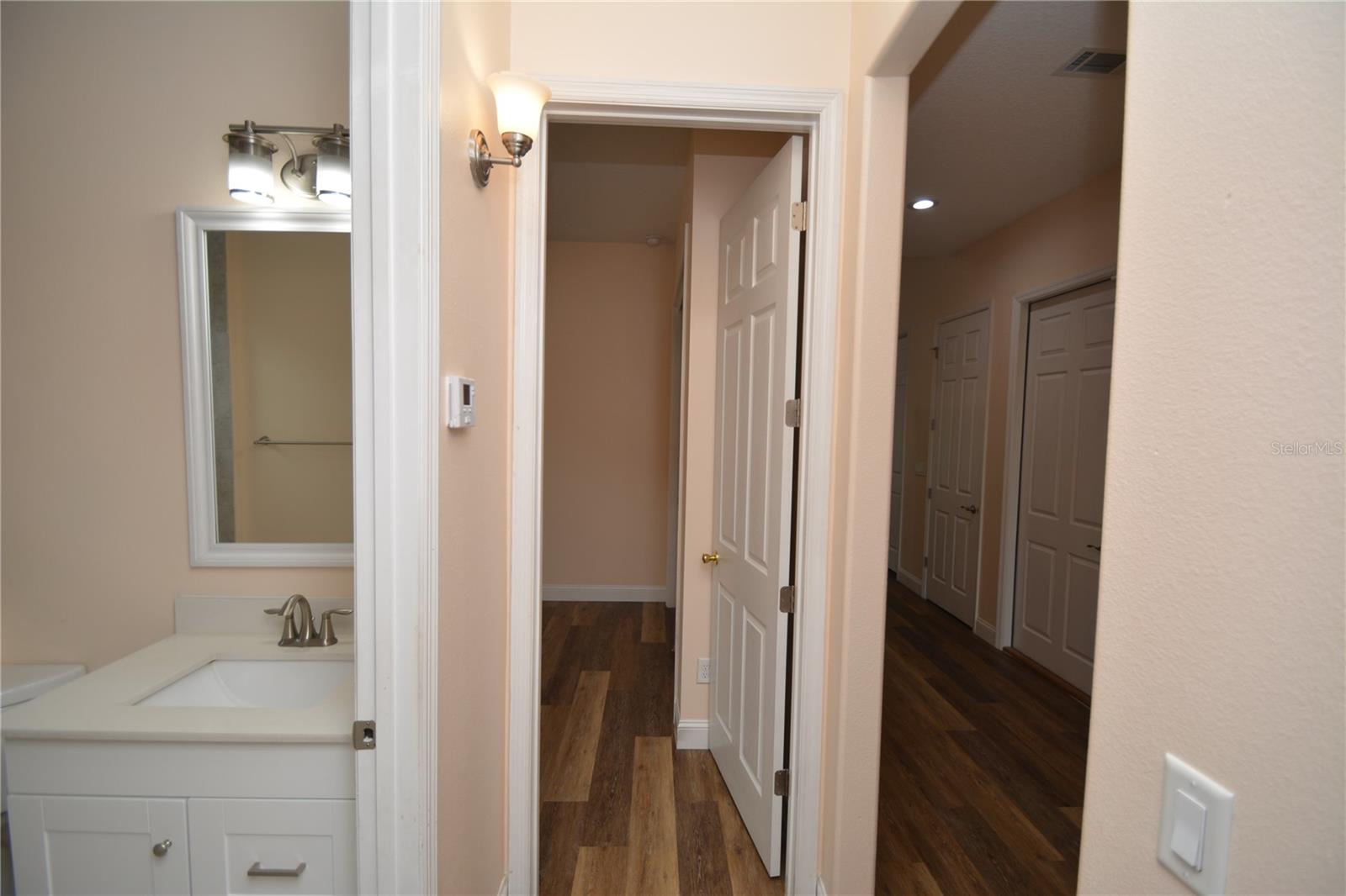 AMERICAN VILLAGE - Residential