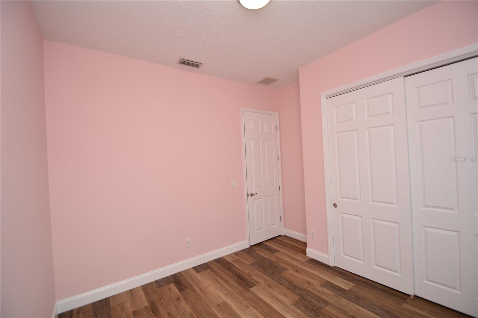 AMERICAN VILLAGE - Residential