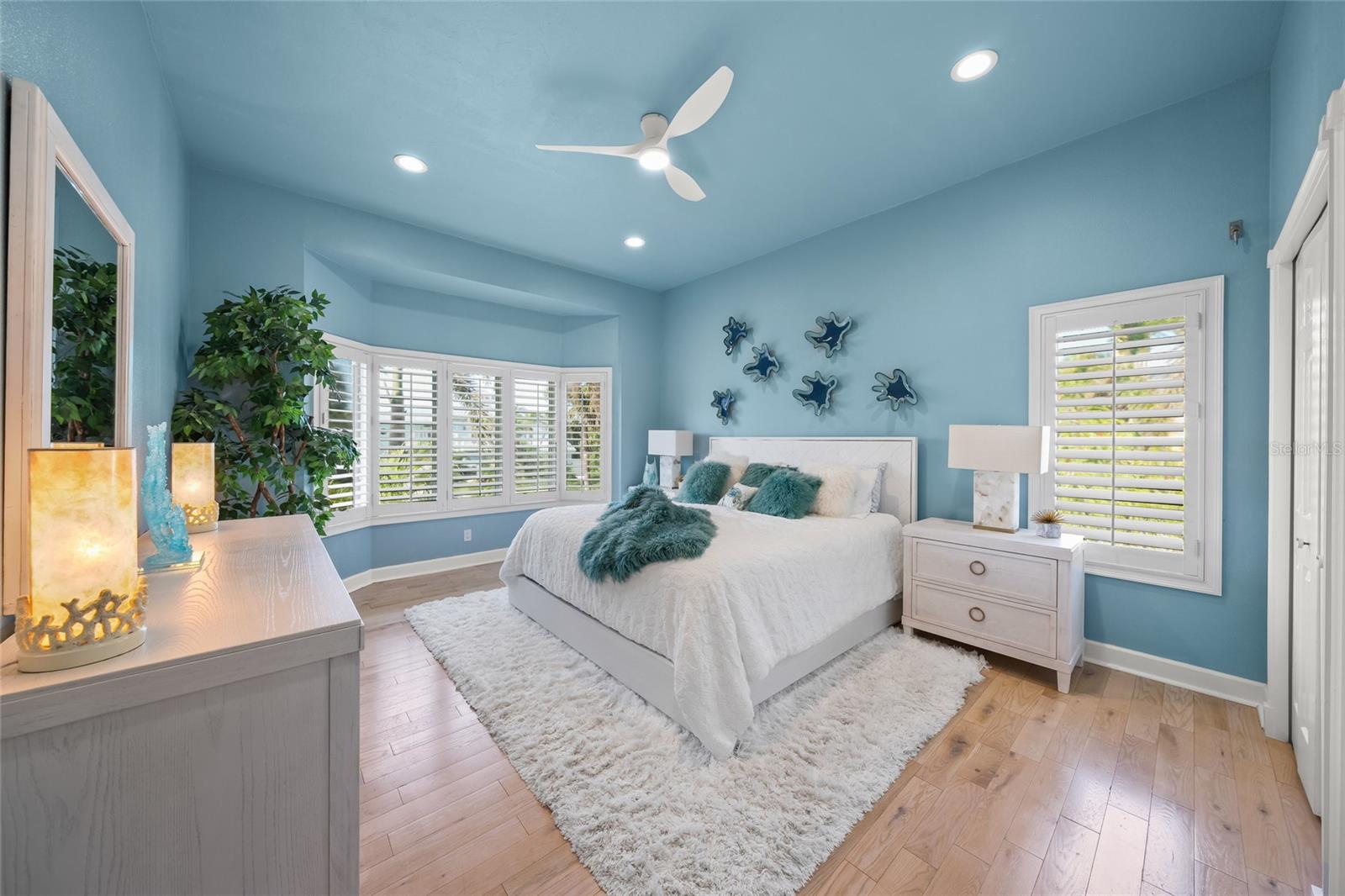 THE EAGLE POINT CLUB - Residential