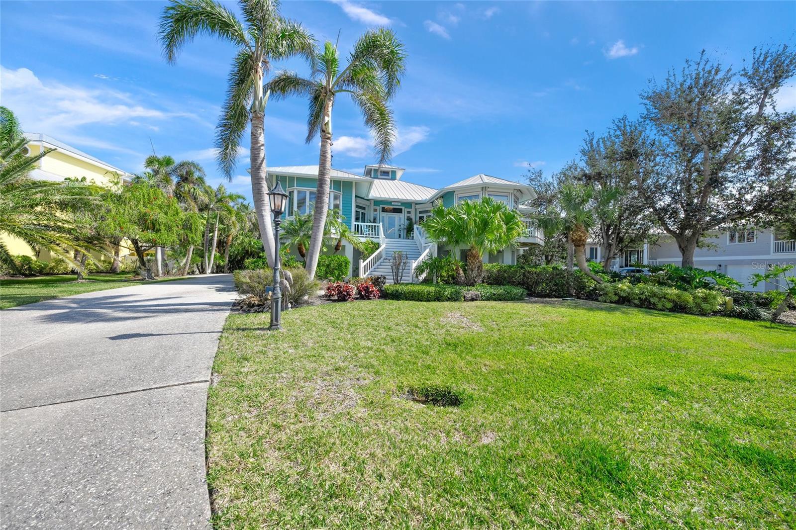 THE EAGLE POINT CLUB - Residential