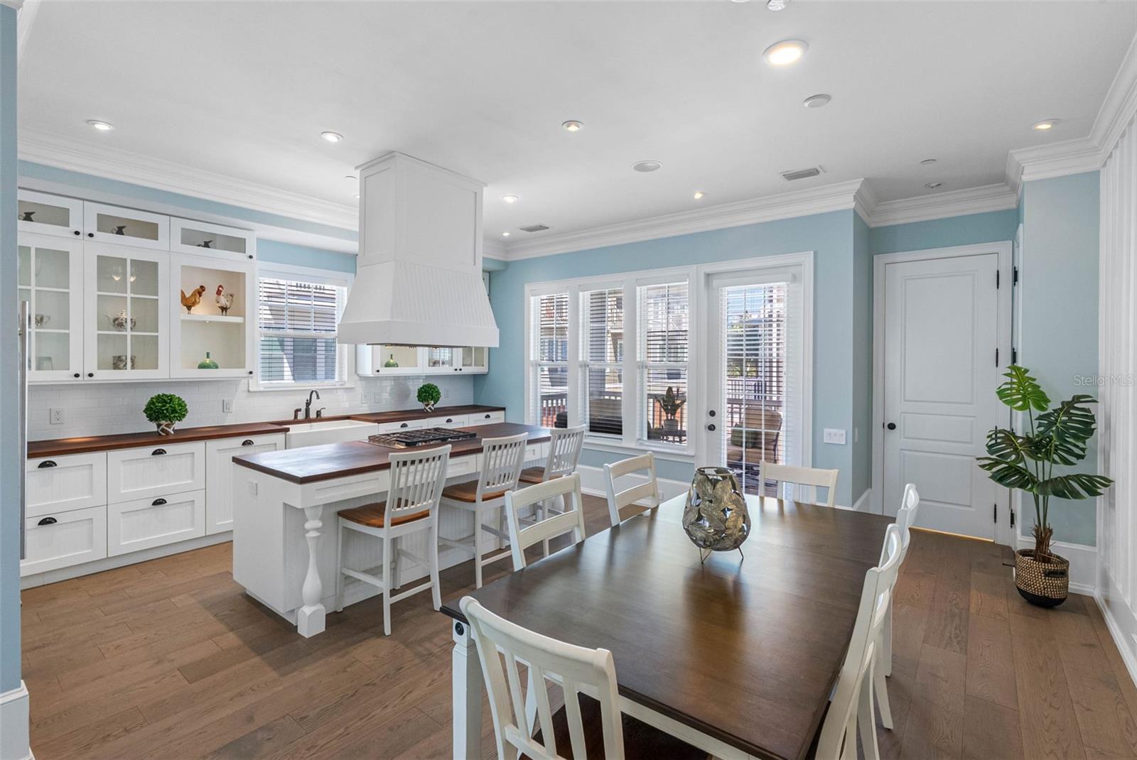 19915 GULF BOULEVARD 506