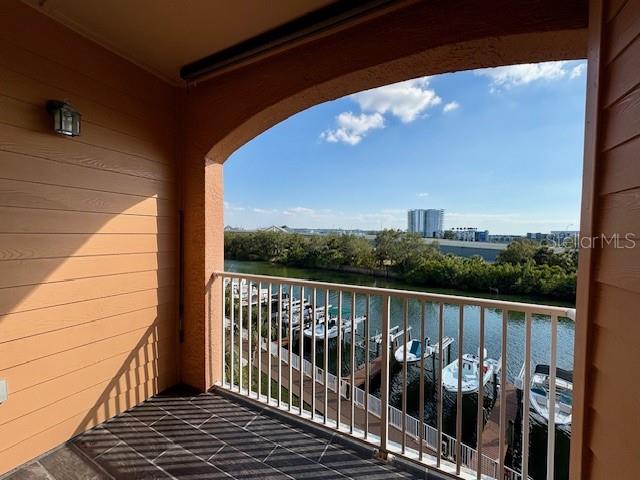 CULBREATH KEY BAYSIDE CONDOMIN - Residential Lease