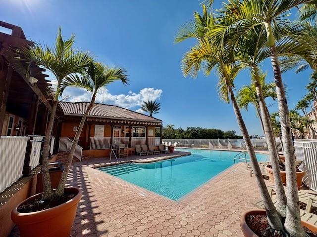 CULBREATH KEY BAYSIDE CONDOMIN - Residential Lease