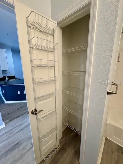 CULBREATH KEY BAYSIDE CONDOMIN - Residential Lease