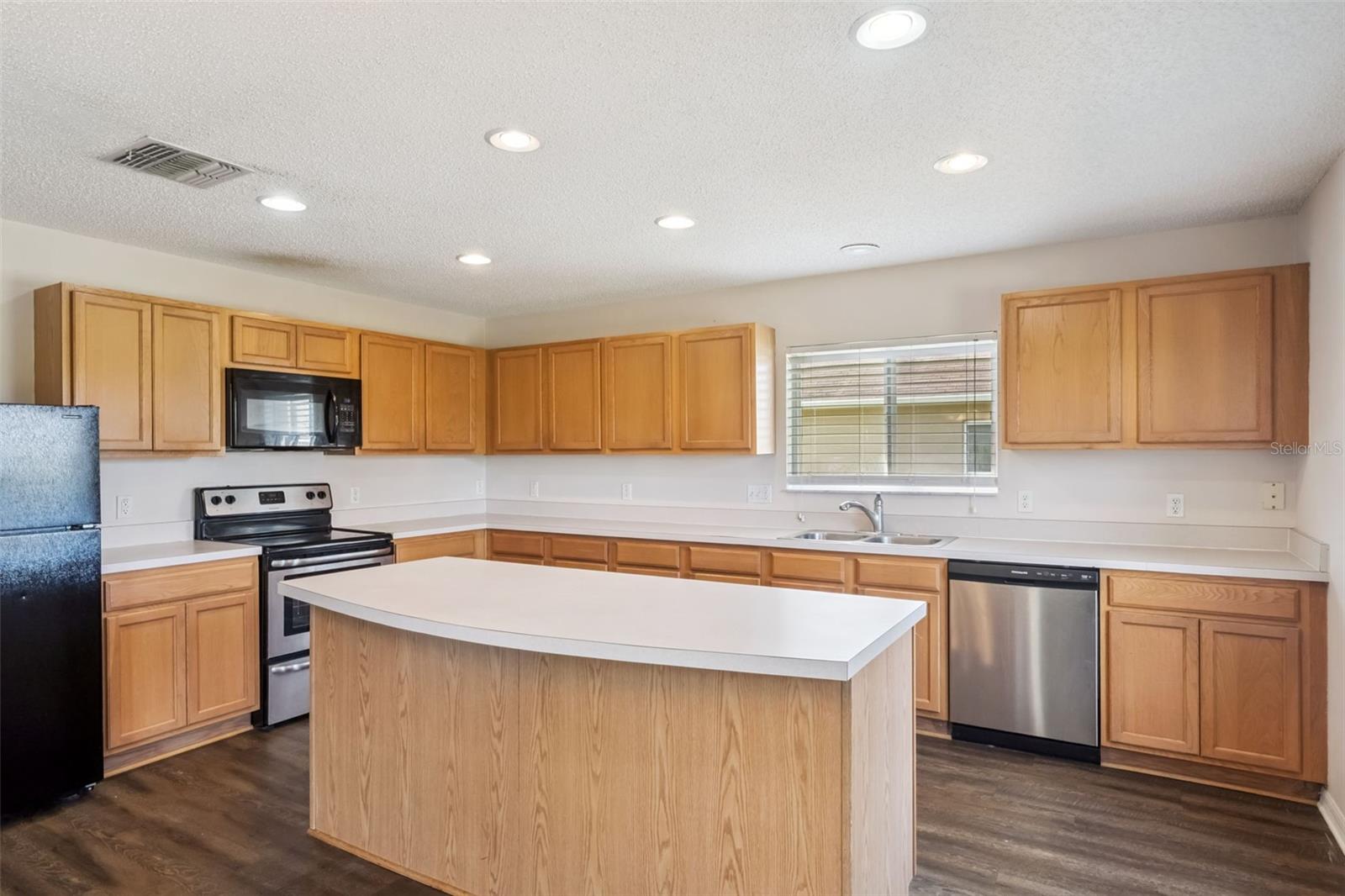 FOUR CORNERS PH 2 - Residential