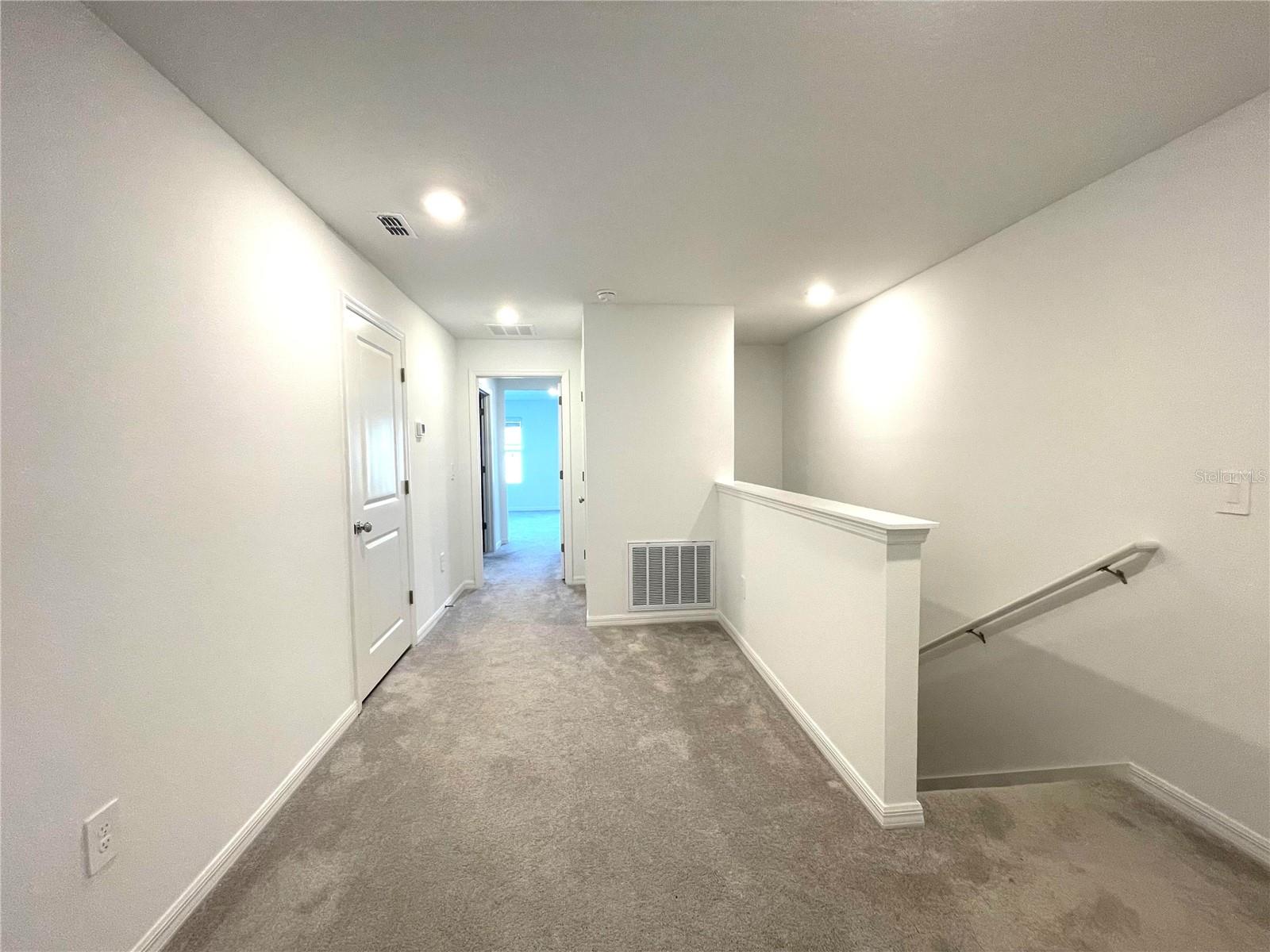 TOWNES/WINDSONG - Residential