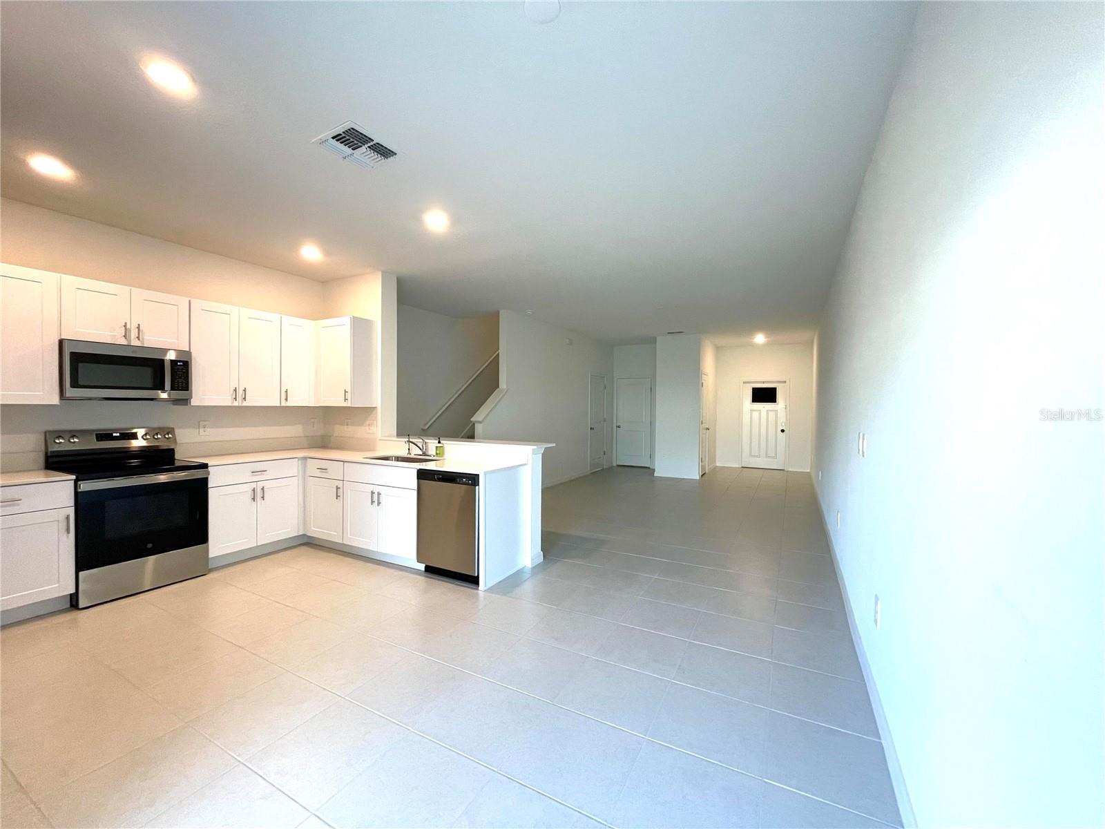 TOWNES/WINDSONG - Residential