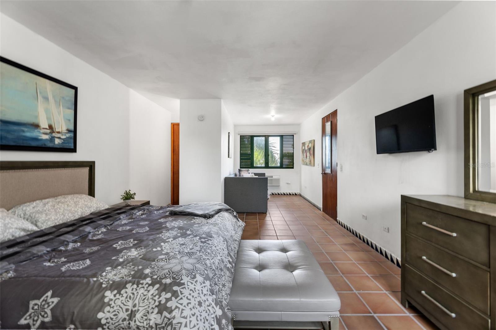 COND.VISTAS DEL CACIQUE - Residential Lease