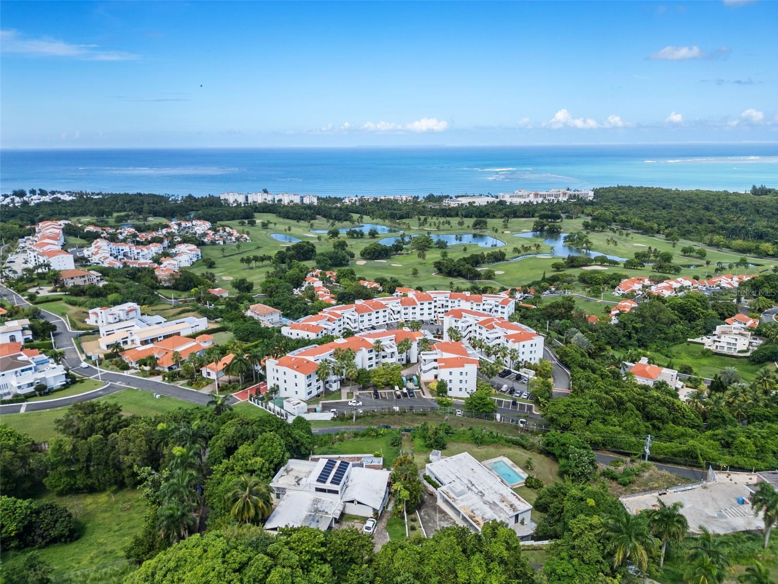 COND.VISTAS DEL CACIQUE - Residential Lease