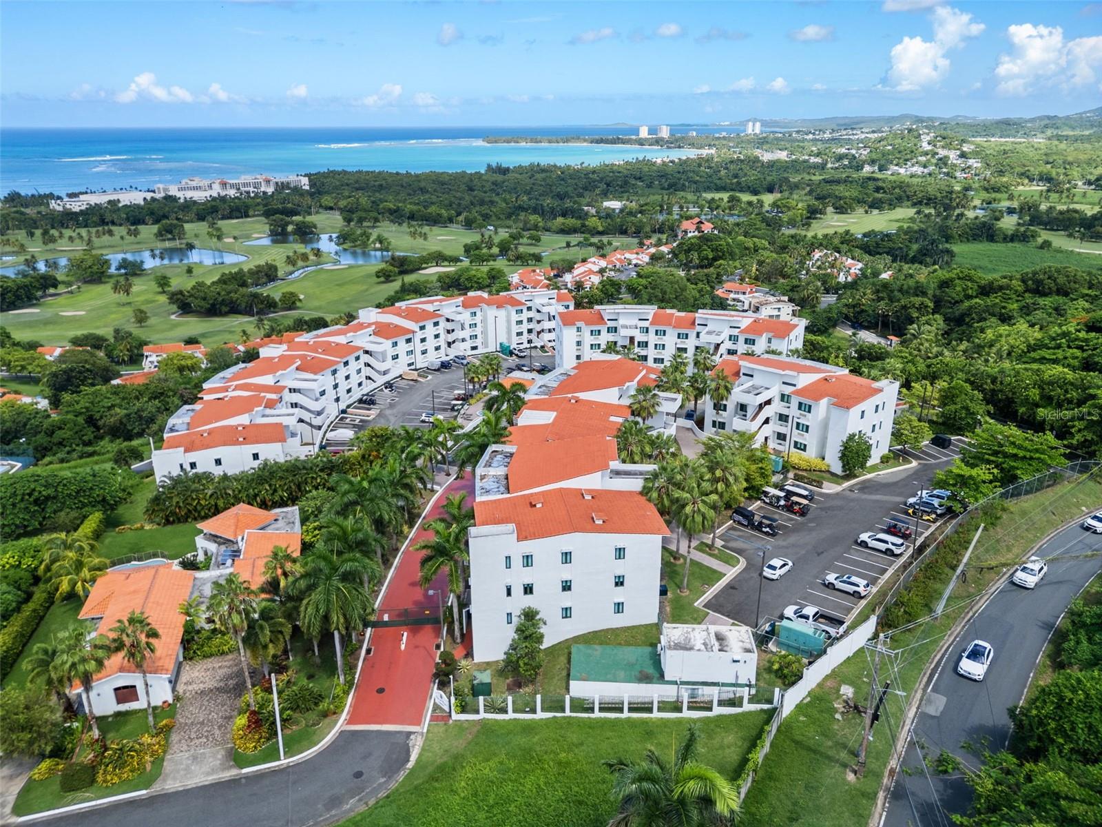 COND.VISTAS DEL CACIQUE - Residential Lease