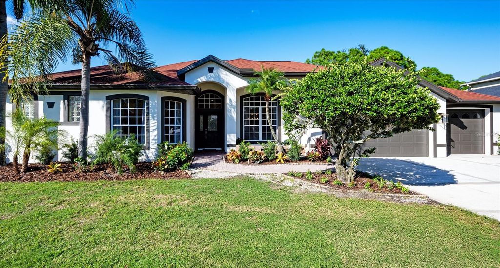 Photo of 18921 Saint Laurent Drive, Lutz, FL 33558 (MLS # TB8419810)