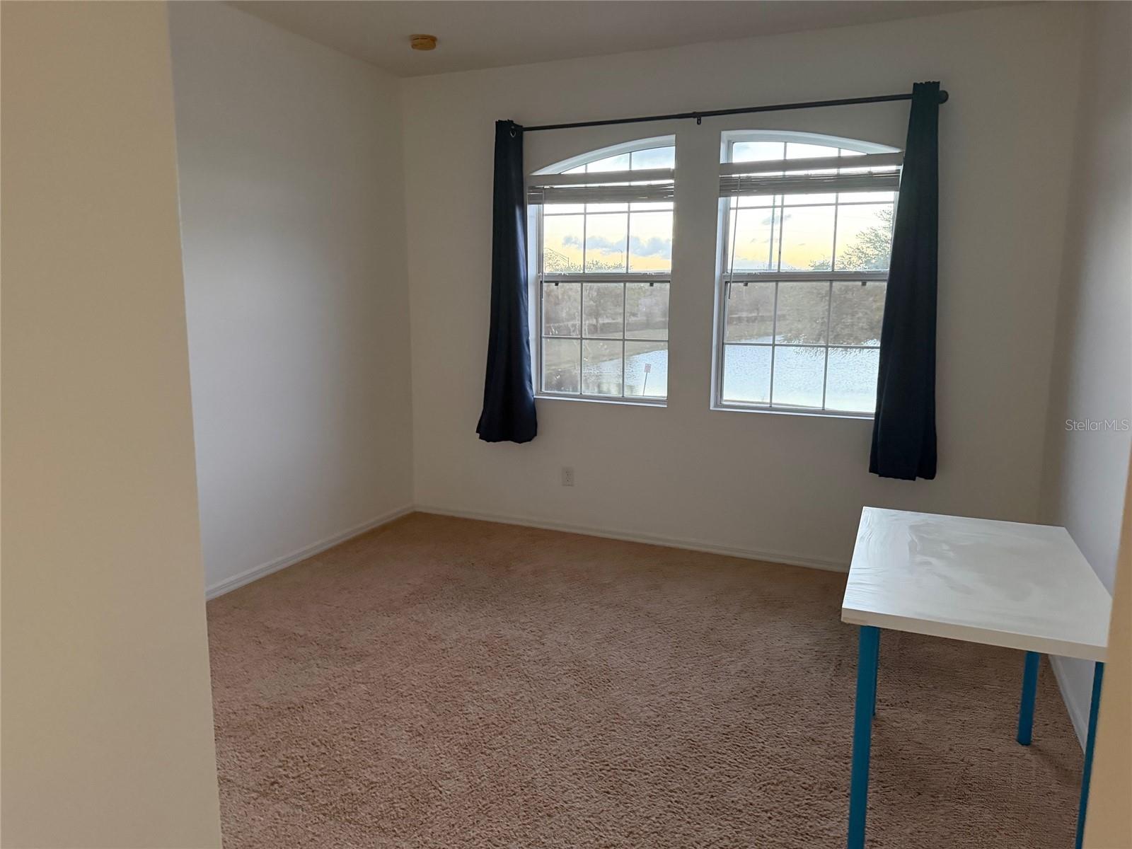 417 GLASTONBURY DRIVE