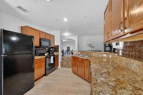 Tiny photo for 2322 Bexley Drive, Tavares, FL 32778 (MLS # G5108956)