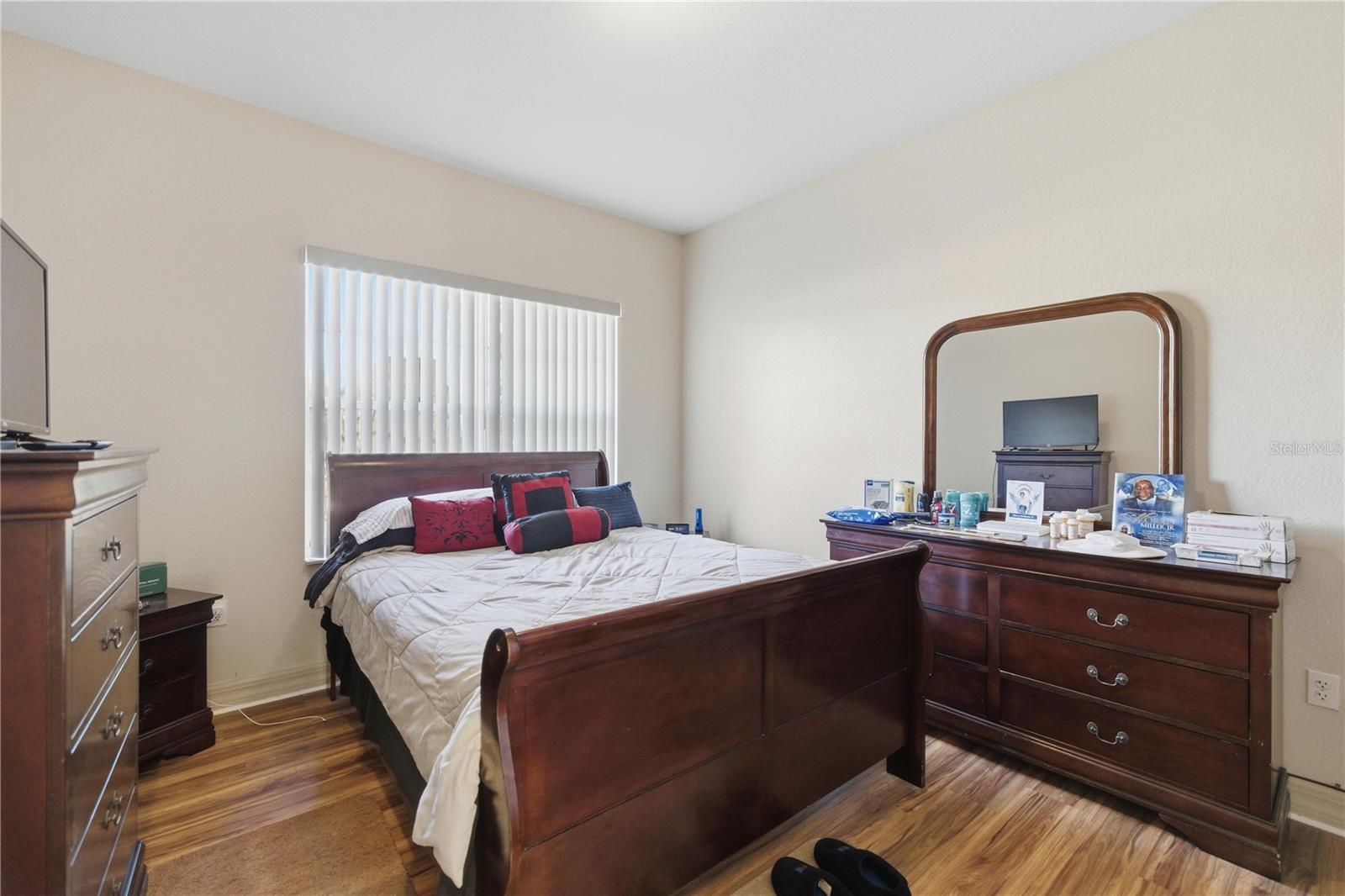 THE FARMS AT WILLISTON - Residential