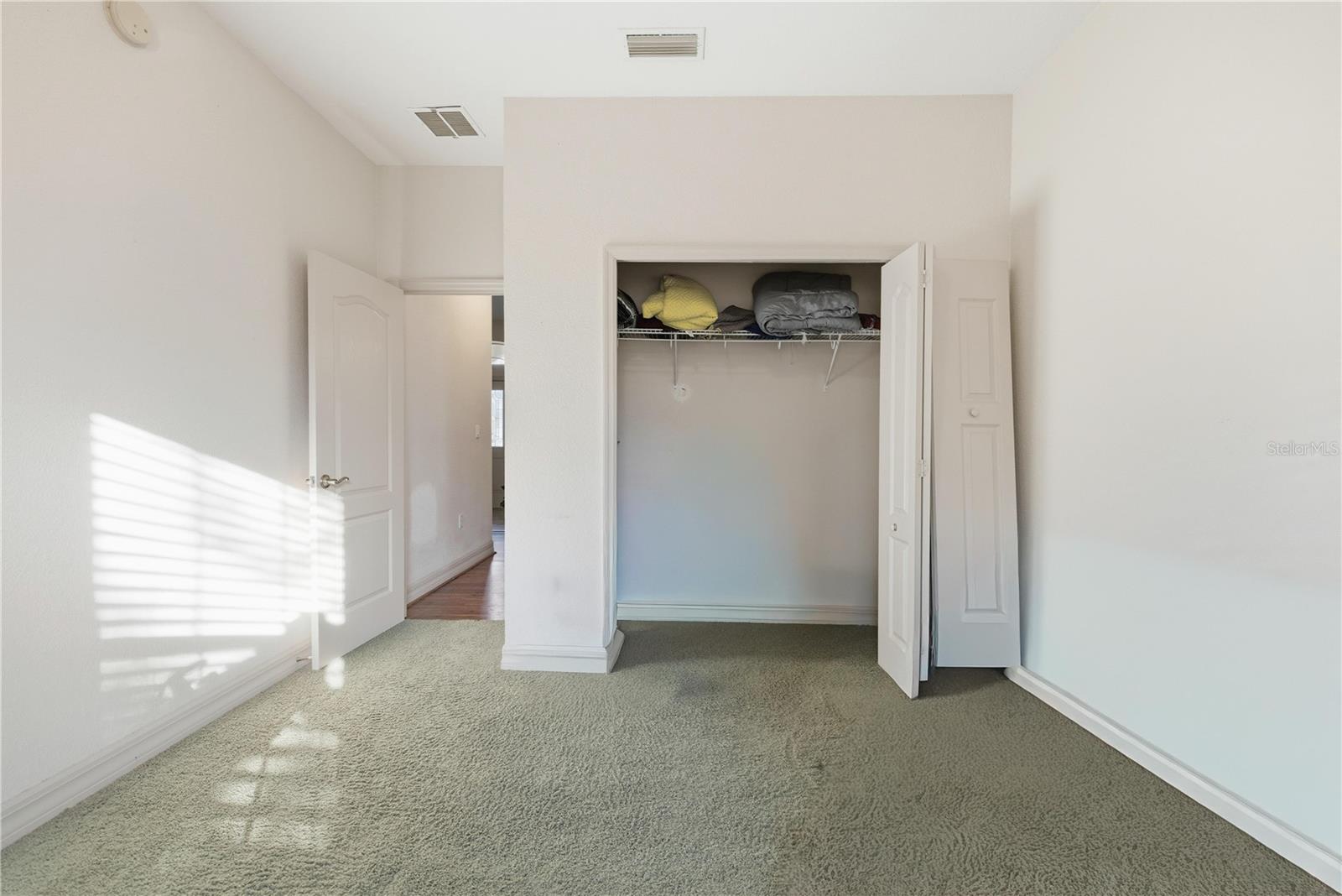 THE FARMS AT WILLISTON - Residential