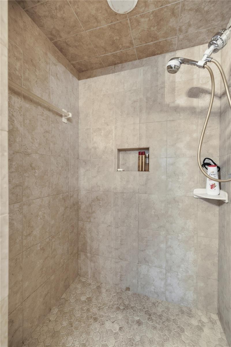 THE FARMS AT WILLISTON - Residential