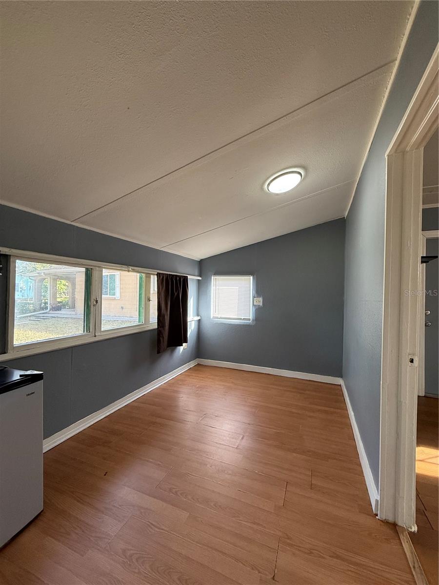 NEW PORT RICHEY CITY - Residential Lease