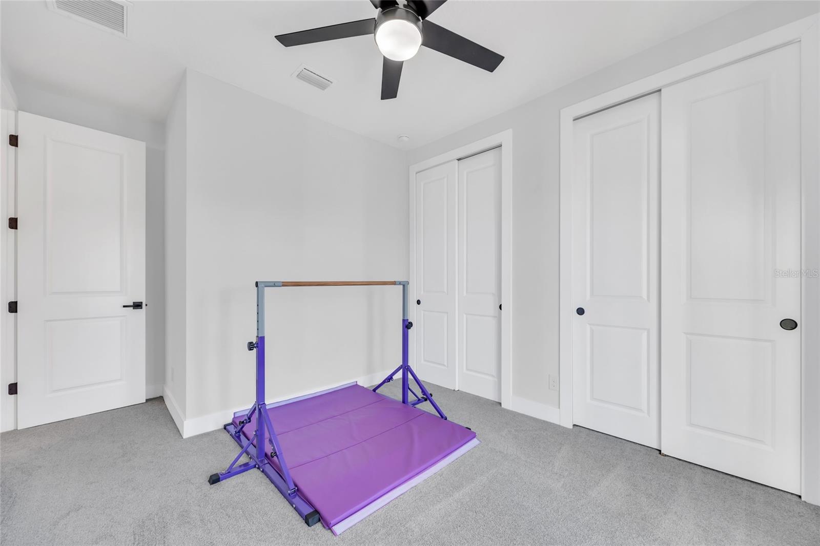 OAKLAND PARKB-1 - Residential