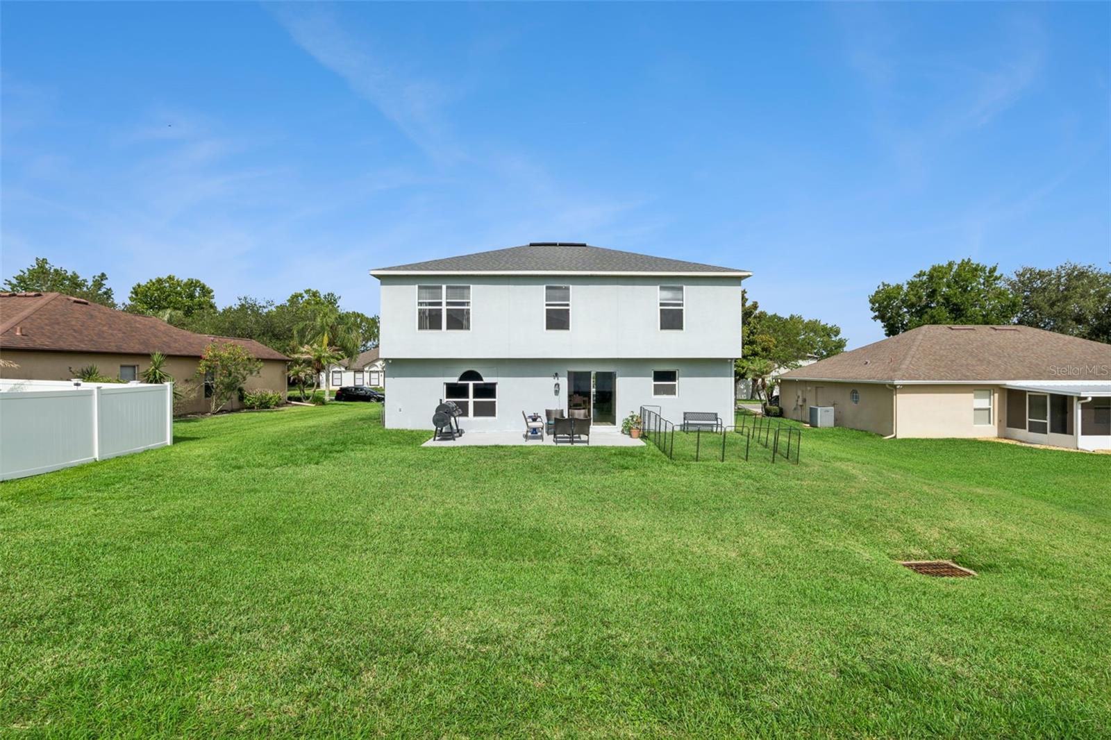 LAKEVIEW RESERVE - Residential