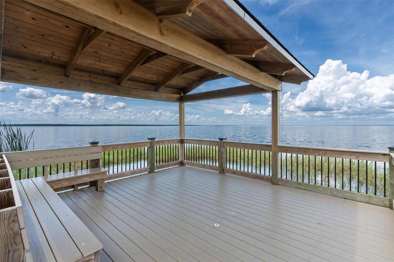 LAKEVIEW RESERVE - Residential