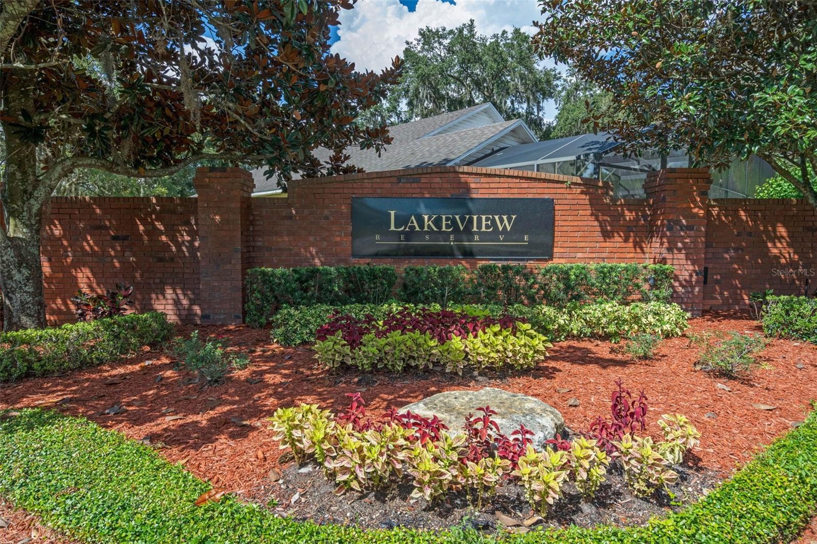 LAKEVIEW RESERVE - Residential