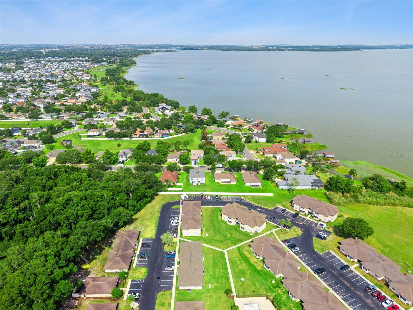 LAKEVIEW RESERVE - Residential