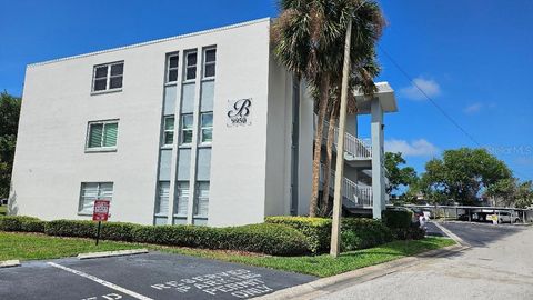 Photo of 9950 47th Avenue N #303, St Petersburg, FL 33708 (MLS # TB8506350)
