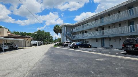 Photo of 9950 47th Avenue N #303, St Petersburg, FL 33708 (MLS # TB8506350)