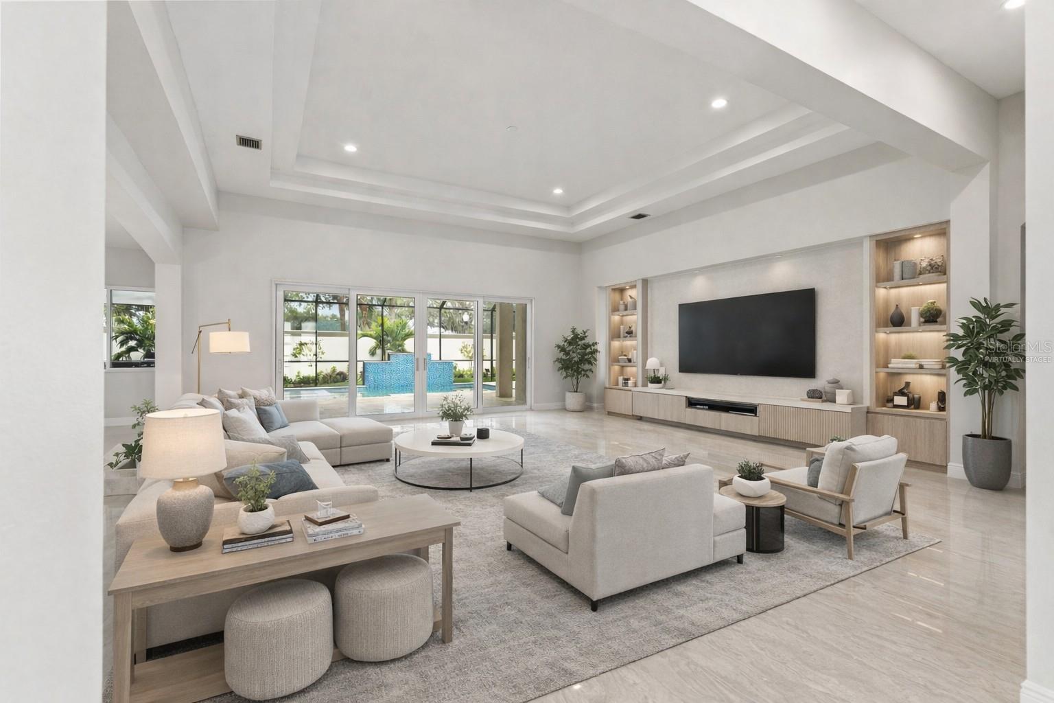 CHAMPIONS CLUB - Residential