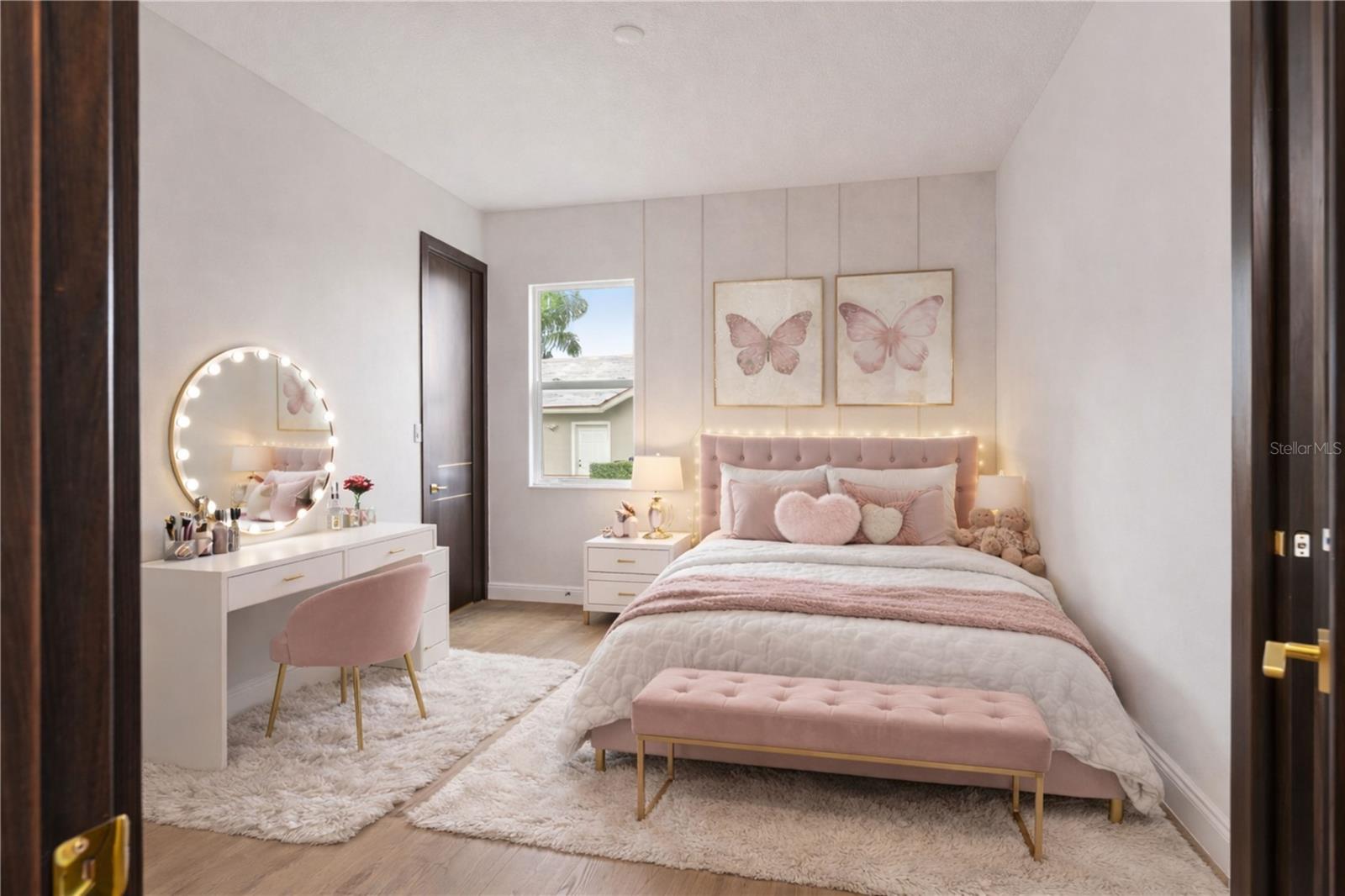 CHAMPIONS CLUB - Residential